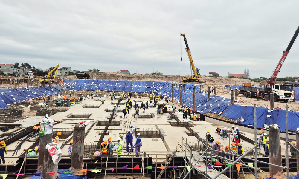 Khu vực ga VIP đang được thi c&ocirc;ng khẩn trương.