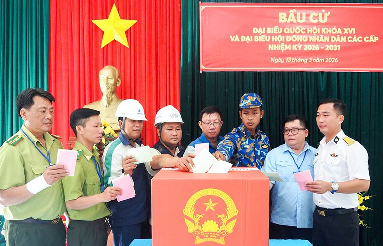 Cử tri đảo Hòn Khoai, Hòn Chuối hoàn thành bầu cử sớm với tỷ lệ 100%