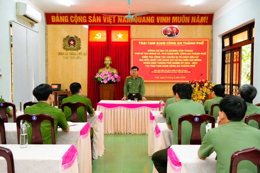 Điểm bẩu cử tại Trại tạm giam C&ocirc;ng an TP Huế