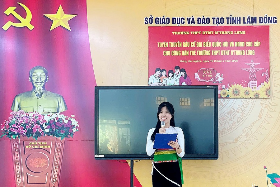 Lâm Đồng: Cử tri trẻ hướng về ngày hội non sông