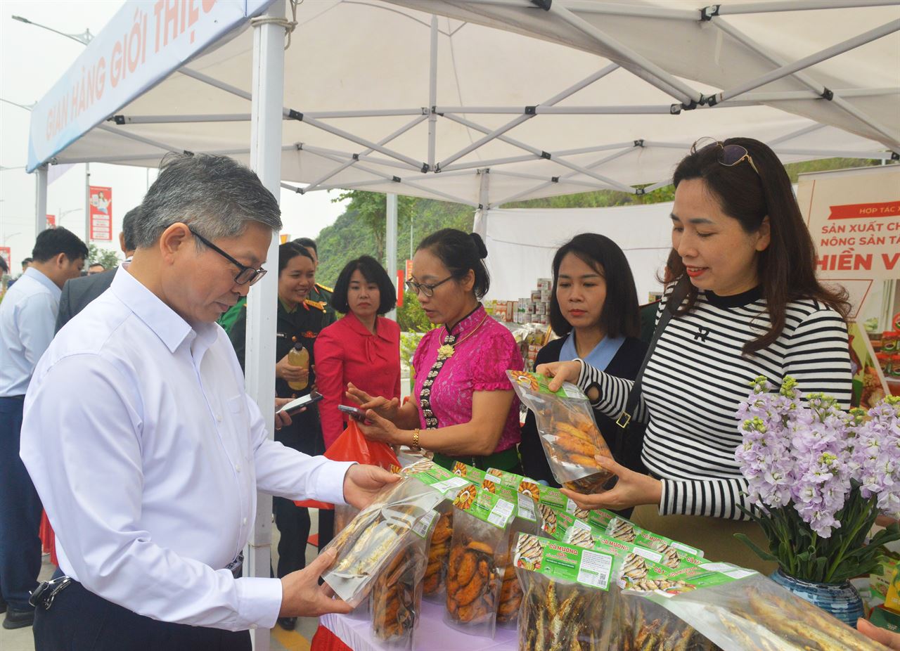 Lào Cai phát động hưởng ứng Ngày Quyền của người tiêu dùng Việt Nam 2026