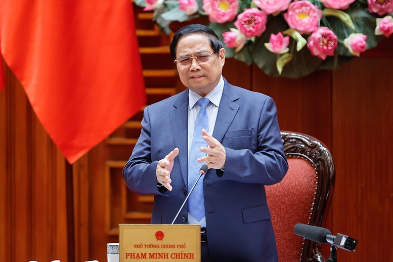 Thủ tướng Phạm Minh Ch&iacute;nh ph&aacute;t biểu chỉ đạo tại cuộc họp.&nbsp;Ảnh: VGP/Nhật Bắc