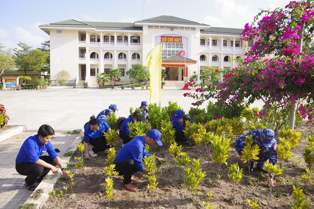 Hải đoàn 42 thực hiện có hiệu quả “Ngày thứ bảy tình nguyện – Ngày chủ nhật xanh”