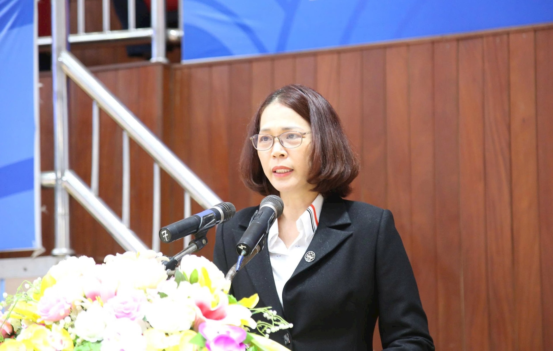 B&agrave; Phạm Thị T&ocirc; Trang, Ph&oacute; Gi&aacute;m đốc Sở Văn h&oacute;a, Thể thao v&agrave; Du lịch Hải Ph&ograve;ng ph&aacute;t biểu khai mạc.