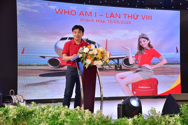 Đại Diện Vietjet Air Chi nh&aacute;nh Miền Trung ph&aacute;t biểu