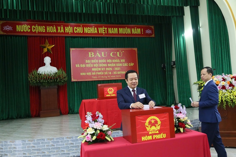 Chủ tịch UBND tỉnh Hưng Yên dự khai mạc bầu cử tại xã Quỳnh Phụ