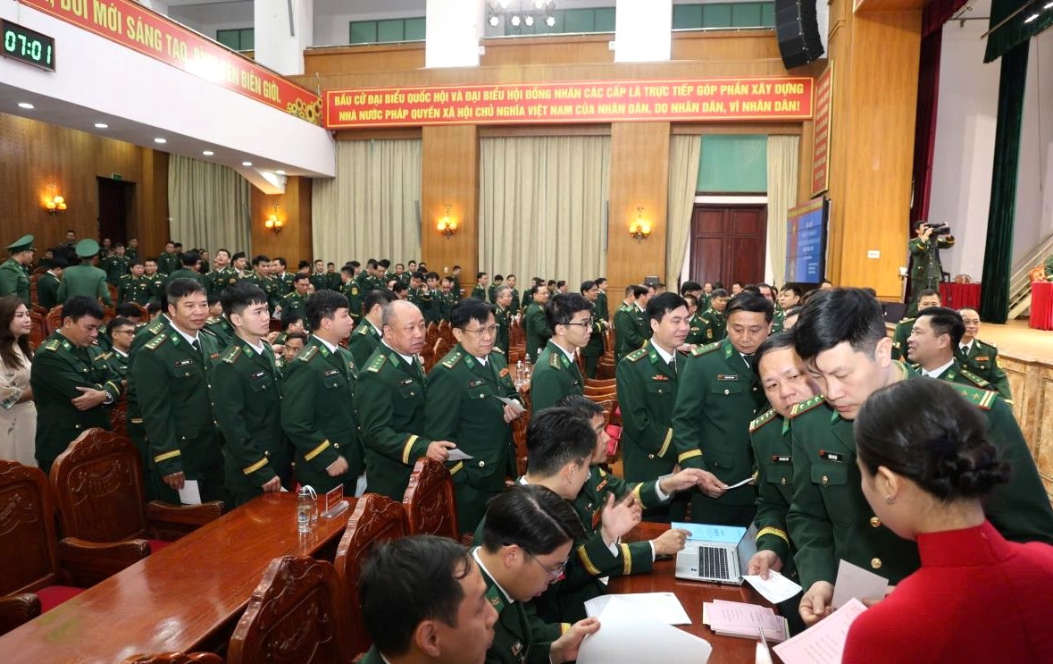 Hơn 900 cử tri cơ quan Bộ Tư lệnh Bộ đội Biên phòng tham gia bỏ phiếu bầu cử