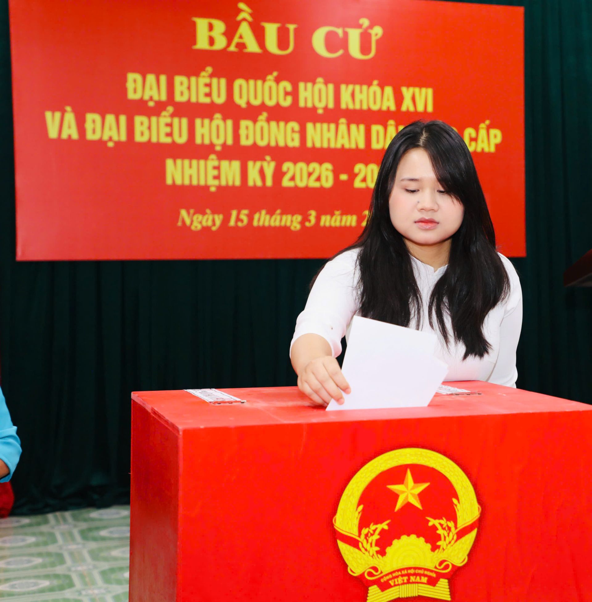 Ninh Bình: Hơn 86,6% cử tri tham gia bỏ phiếu tính đến 11 giờ 30 phút