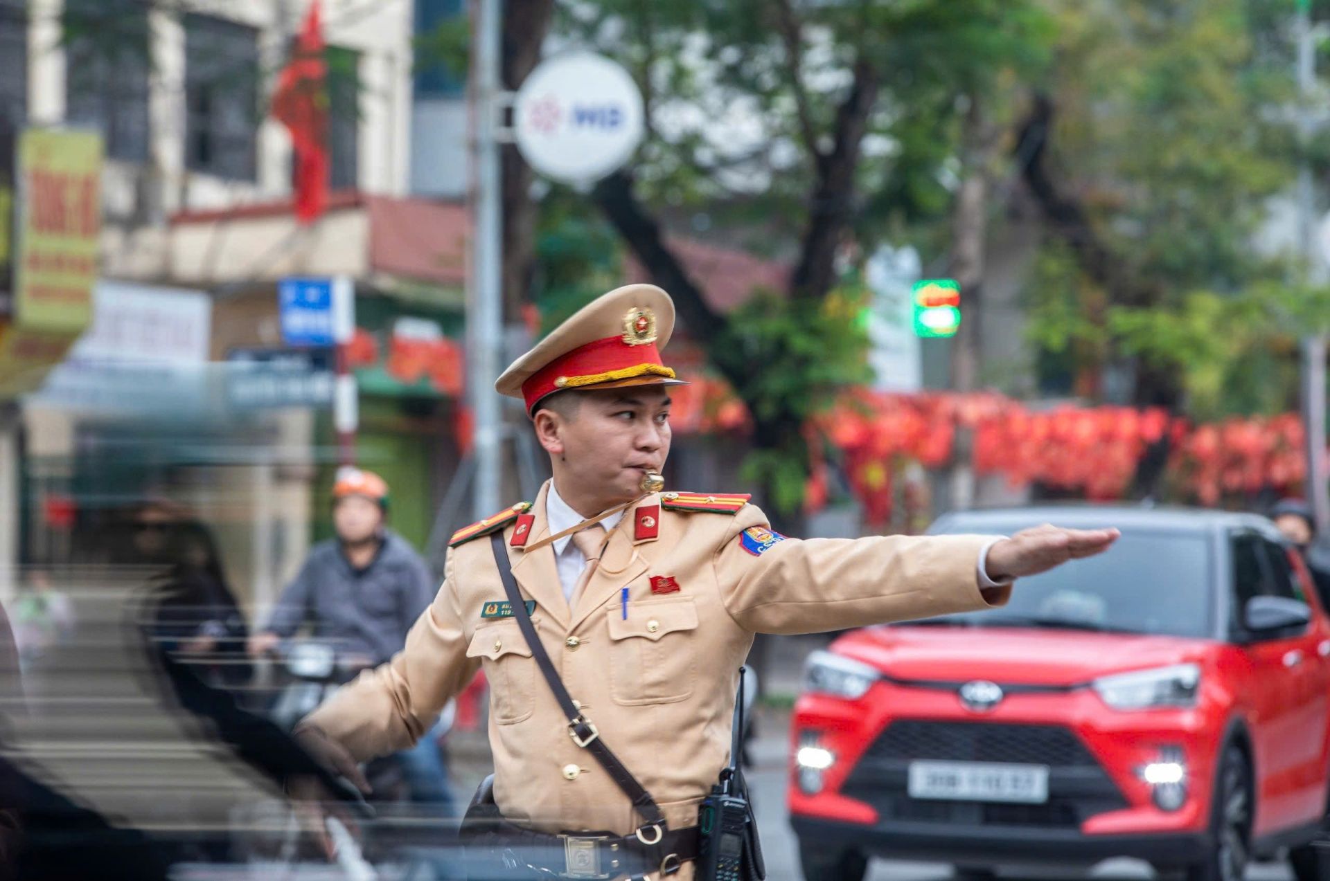 CSGT Hà Nội huy động 100% quân số bảo đảm TTATGT phục vụ ngày bầu cử CSGT Hà Nội huy động 100% quân số bảo đảm TTATGT phục vụ ngày bầu cử