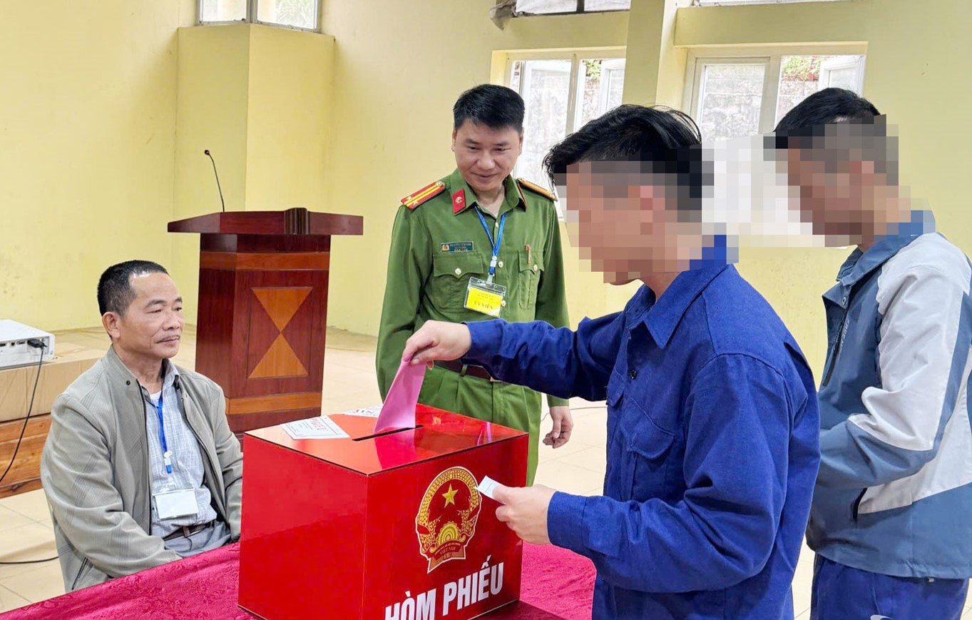 Thái Nguyên: 100% người bị tạm giữ, tạm giam, cai nghiện ma túy đã hoàn thành bầu cử