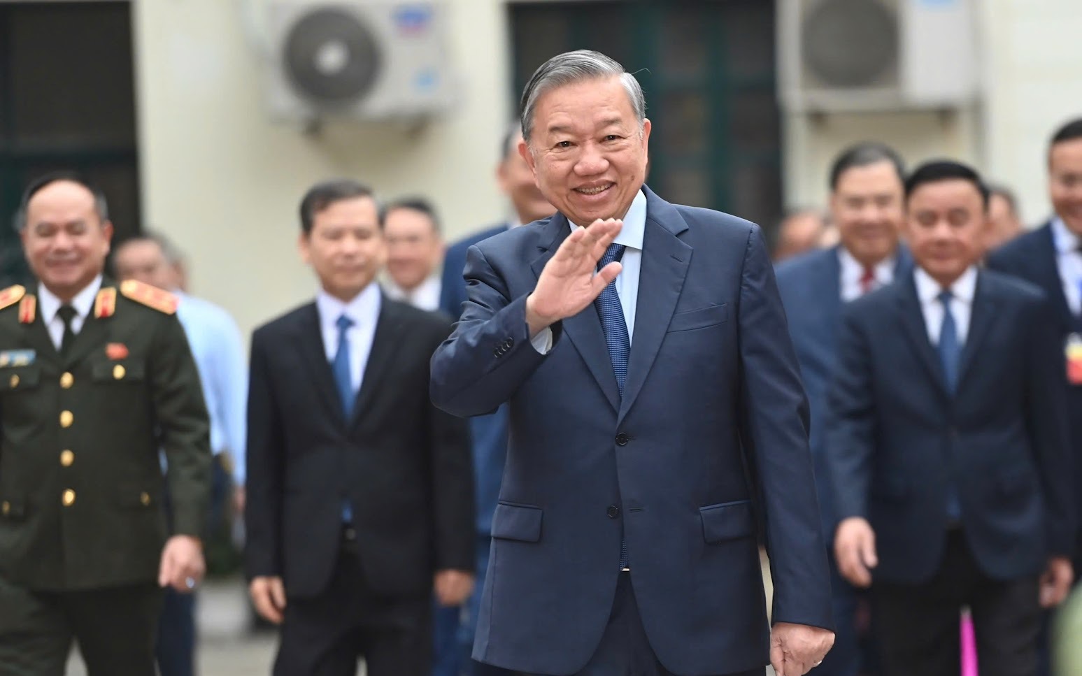 Chùm ảnh: Các đồng chí lãnh đạo Đảng, Nhà nước thực hiện quyền cử tri