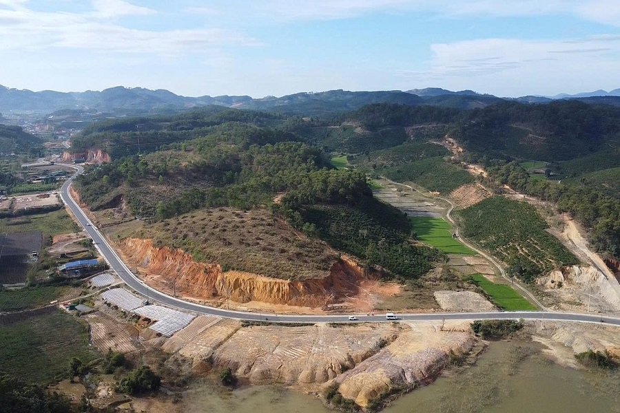 Quốc lộ 28B mở ra hướng phát triển cho các địa phương Quốc lộ 28B mở ra hướng phát triển cho các địa phương