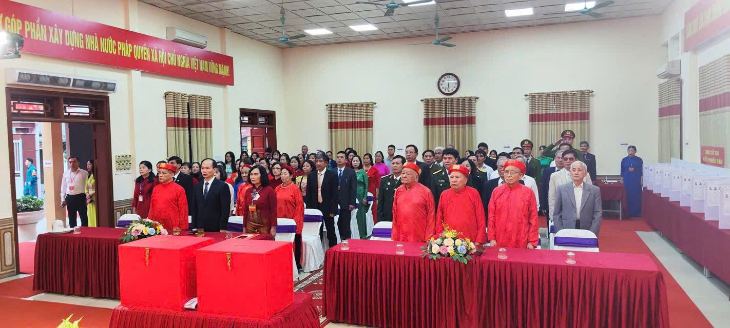 Không khí trang nghiêm tại lễ khai mạc bầu cử đại biểu Quốc hội khóa XVI và đại biểu HĐND các cấp nhiệm kỳ 2026 – 2031 tại phường Việt Hưng, TP Hà Nội. Không khí trang nghiêm tại lễ khai mạc bầu cử đại biểu Quốc hội khóa XVI và đại biểu HĐND các cấp nhiệm kỳ 2026 – 2031 tại phường Việt Hưng, TP Hà Nội.