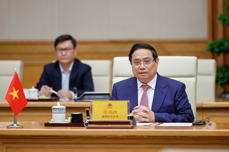 Thủ tướng Phạm Minh Chính khẳng định Việt Nam luôn coi việc củng cố và phát triển quan hệ hữu nghị truyền thống, hợp tác chiến lược toàn diện với Trung Quốc là chủ trương nhất quán và ưu tiên hàng đầu - Ảnh: VGP/Nhật Bắc Thủ tướng Phạm Minh Chính khẳng định Việt Nam luôn coi việc củng cố và phát triển quan hệ hữu nghị truyền thống, hợp tác chiến lược toàn diện với Trung Quốc là chủ trương nhất quán và ưu tiên hàng đầu - Ảnh: VGP/Nhật Bắc