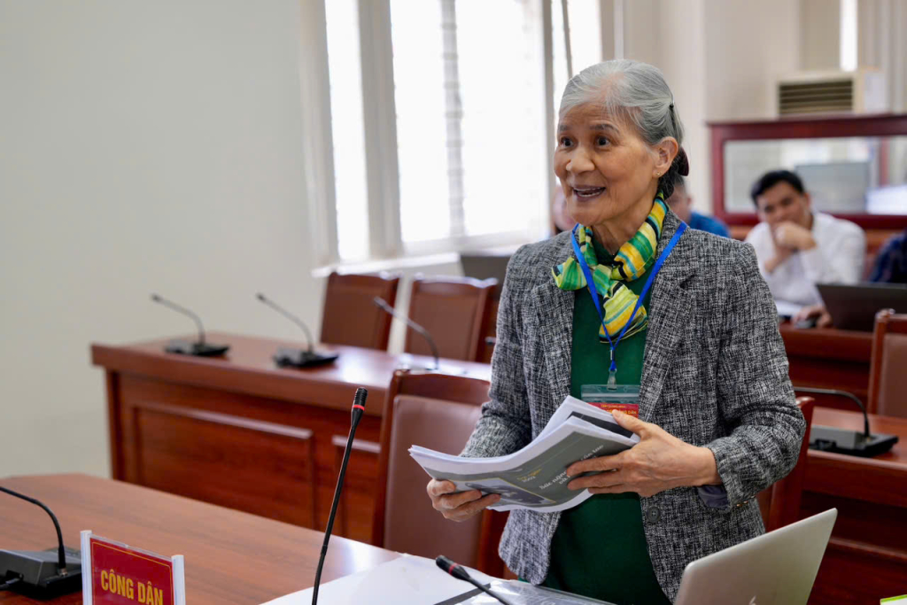 B&agrave; Nguyễn Thị T&acirc;m, phường Hạ Long đề nghị được x&acirc;y dựng nh&agrave; với mục đ&iacute;ch trưng b&agrave;y tượng than đi&ecirc;u khắc