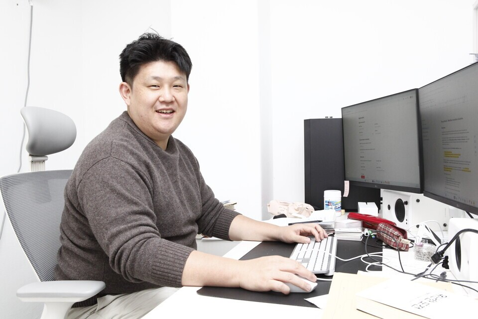 &Ocirc;ng Park Yonghan, CEO của EBIT.