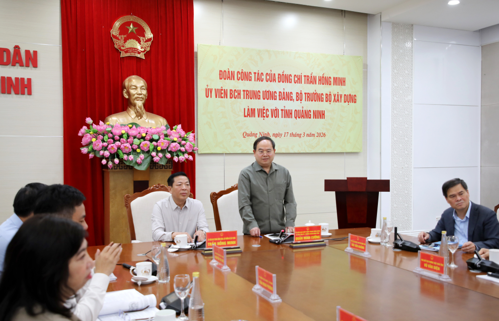 &Ocirc;ng Quản Minh Cường, Ủy vi&ecirc;n Trung ương Đảng, B&iacute; thư Tỉnh ủy, Trưởng Đo&agrave;n ĐBQH tỉnh Quảng Ninh, ph&aacute;t biểu tại cuộc l&agrave;m việc