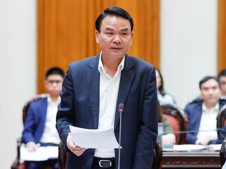 Ph&oacute; Chủ nhiệm Thường trực VPCP Đặng Xu&acirc;n Phong ph&aacute;t biểu tại cuộc họp - Ảnh: VGP/Nhật Bắc