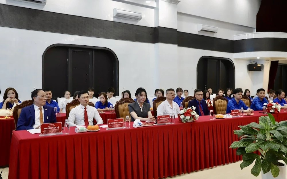 C&aacute;c đại biểu tham dự lễ k&yacute; kết