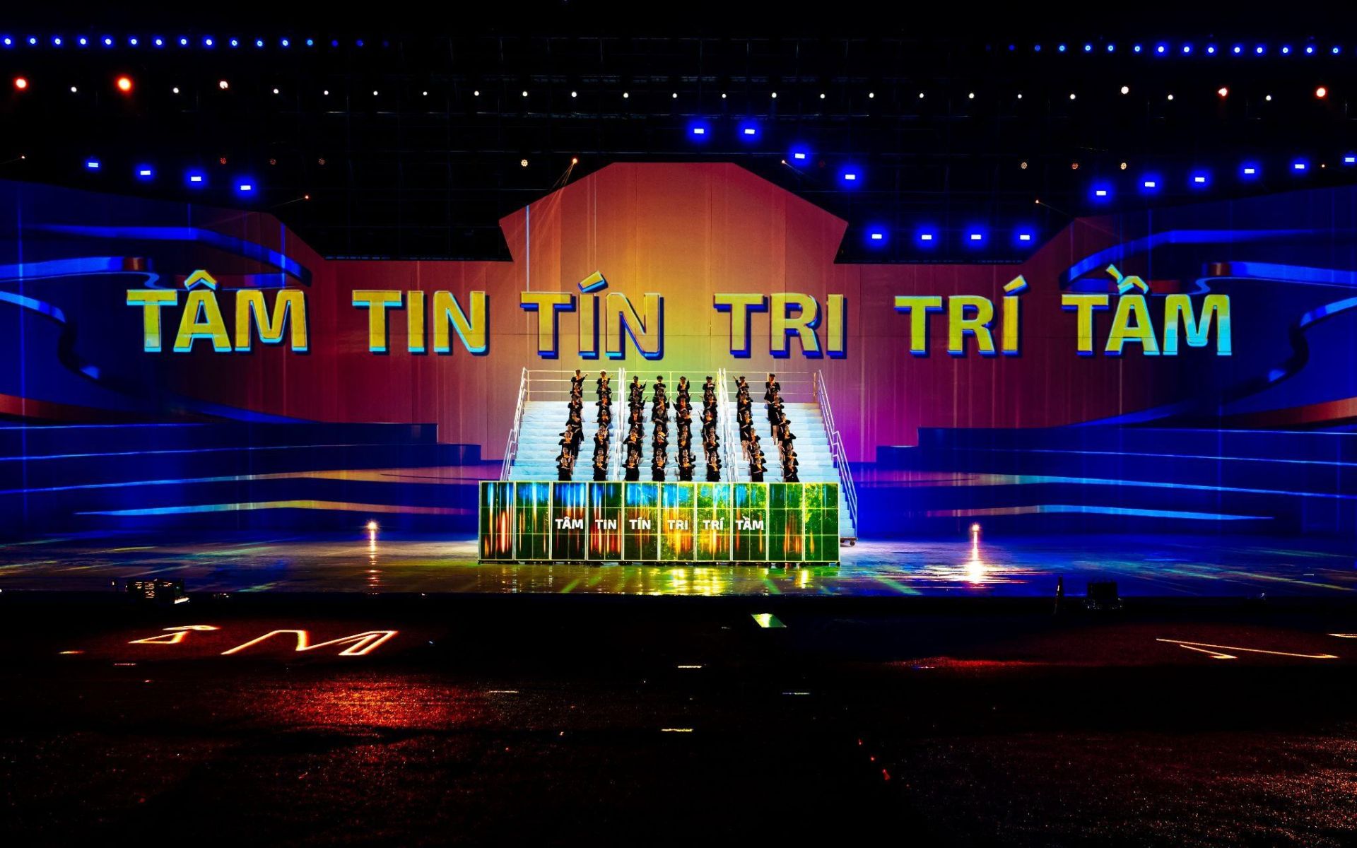 SHB x&acirc;y dựng v&agrave; lan tỏa một bản sắc văn h&oacute;a doanh nghiệp độc bản, với s&aacute;u gi&aacute; trị cốt l&otilde;i: &ldquo;T&acirc;m &ndash; Tin &ndash; T&iacute;n &ndash; Tri &ndash; Tr&iacute; &ndash; Tầm&rdquo;