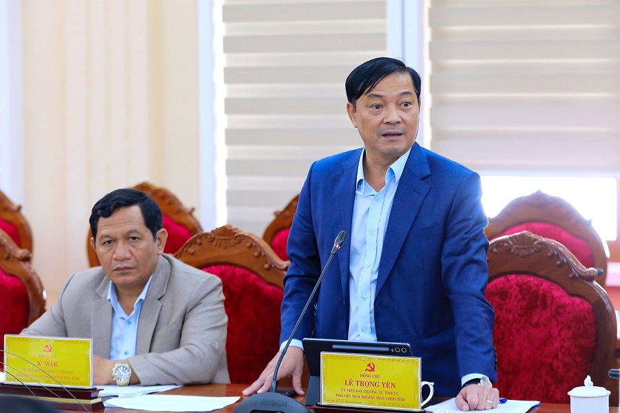 Ủy viên Ban Thường vụ Tỉnh ủy, Phó Chủ tịch Thường trực UBND tỉnh Lâm Đồng Lê Trọng Yên đề nghị c&aacute;c chủ đầu tư nêu cao tinh thần trách nhiệm trong c&ocirc;ng t&aacute;c giải phóng mặt bằng