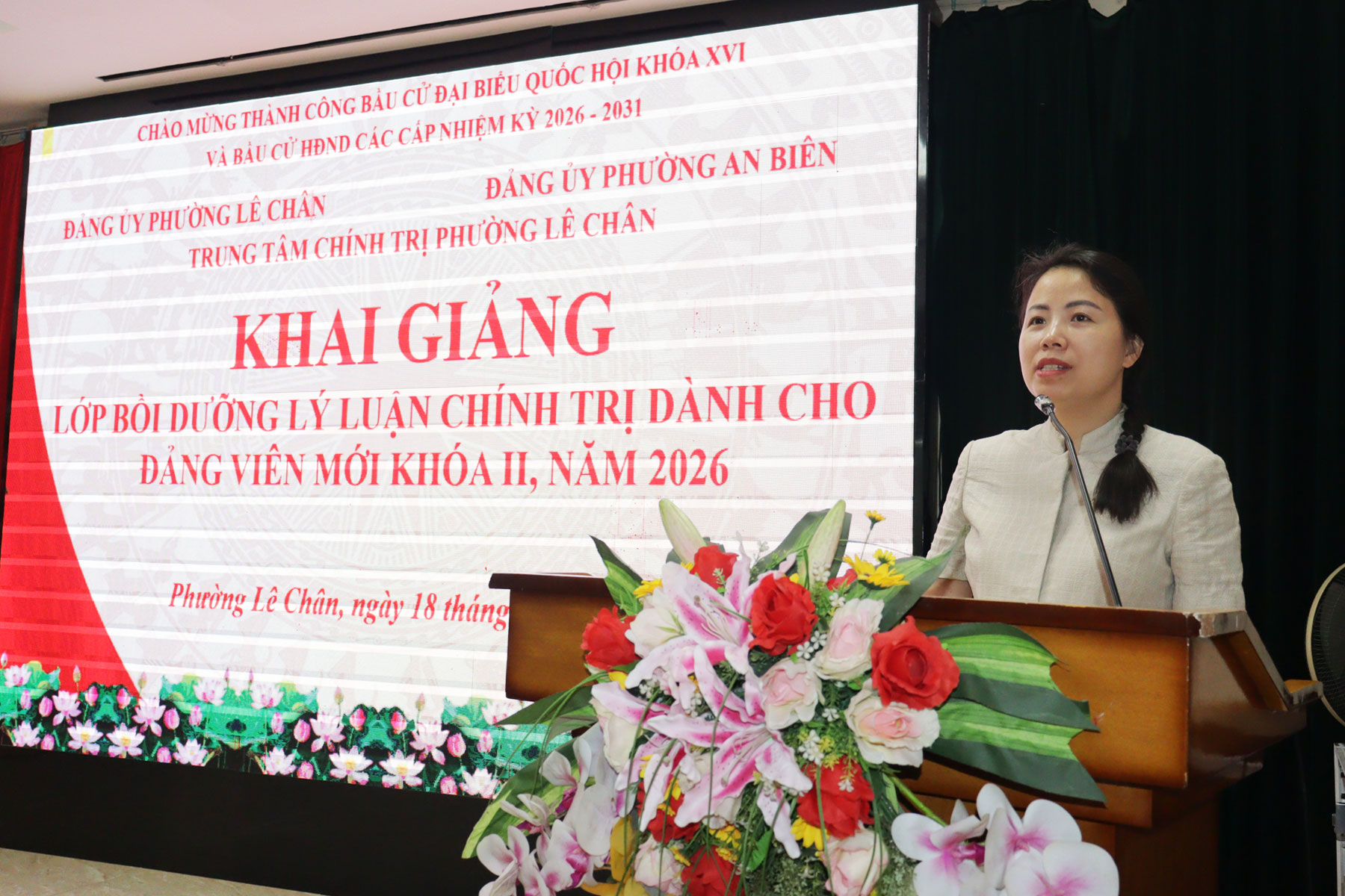 Trung tâm Chính trị phường Lê Chân khai giảng Lớp bồi dưỡng lý luận chính trị dành cho đảng viên mới