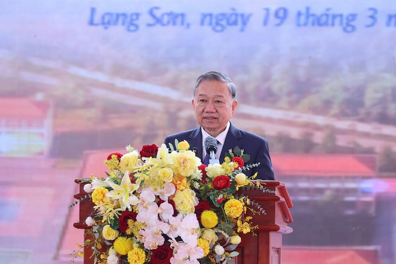 Tổng Bí thư Tô Lâm: Xây dựng trường học phải gắn liền với xây dựng môi trường giáo dục hiện đại, toàn diện