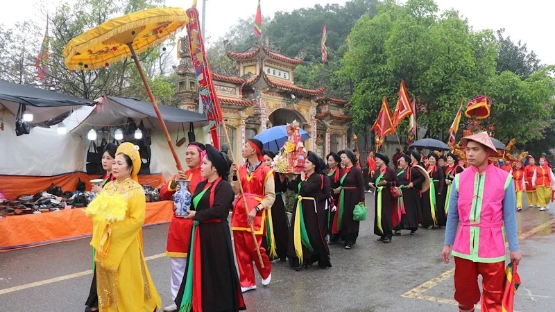 Đến hội làng Diềm nhớ về thủy tổ Quan họ