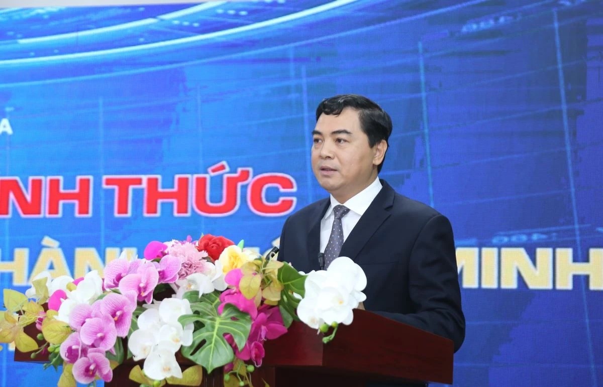 Chủ tịch UBND tỉnh Thanh H&oacute;a Nguyễn Ho&agrave;i Anh ph&aacute;t biểu tại buổi lễ.