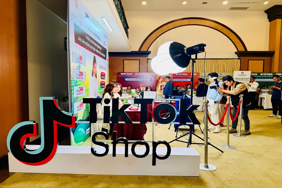 L&acirc;m Đồng đang bước v&agrave;o giai đoạn chuyển từ &ldquo;l&agrave;m quen&rdquo; sang &ldquo;tăng tốc&rdquo; trong kinh tế số