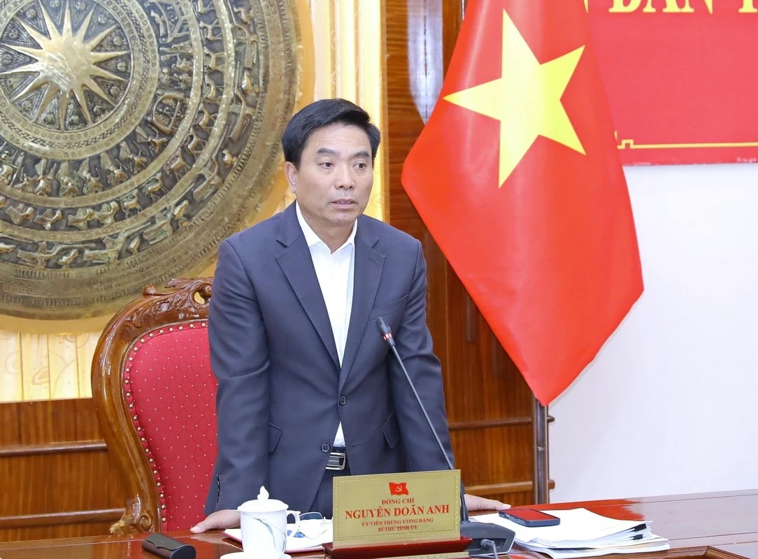 B&iacute; thư Tỉnh ủy Nguyễn Do&atilde;n Anh ph&aacute;t biểu kết luận tại hội nghị.