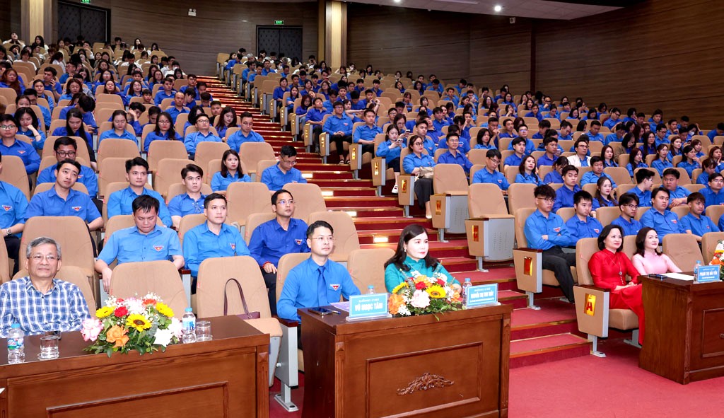 C&aacute;c đại biểu dự sự kiện