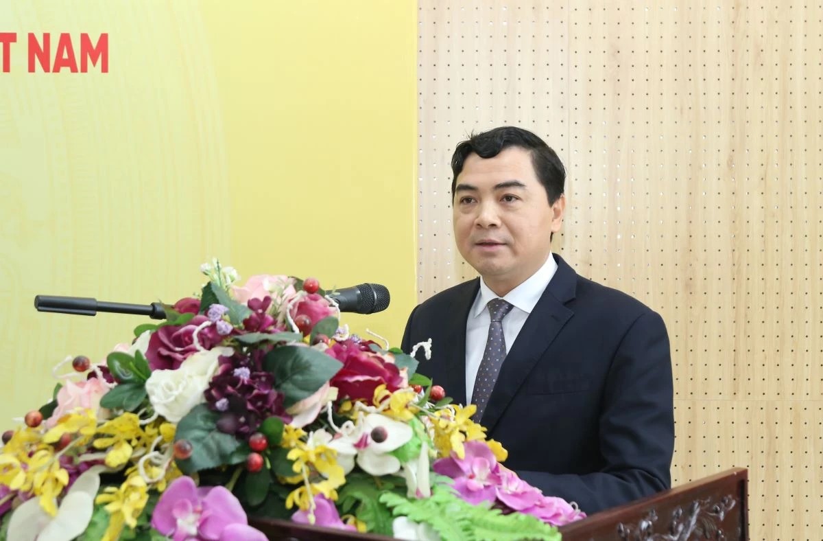 Chủ tịch UBND tỉnh Thanh Hóa Nguyễn Hoài Anh phát biểu tại buổi lễ. Chủ tịch UBND tỉnh Thanh Hóa Nguyễn Hoài Anh phát biểu tại buổi lễ.