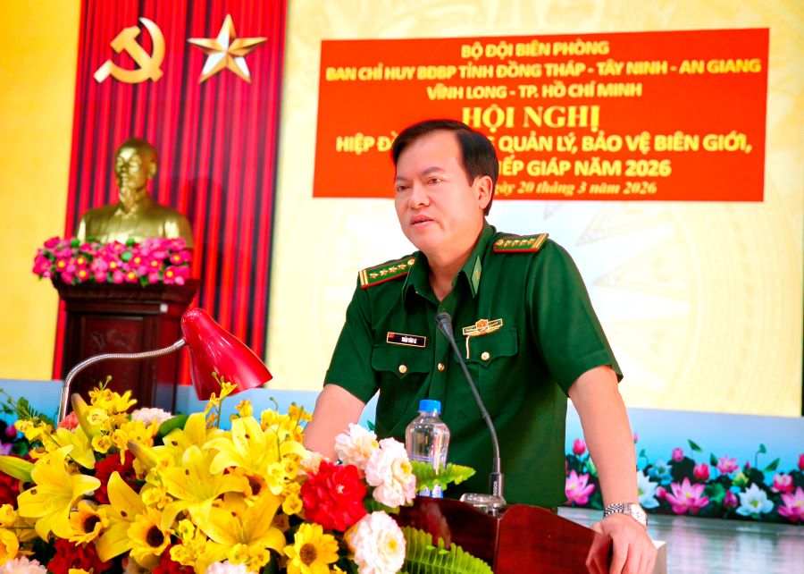Đại t&aacute; Trần Văn Le, Ph&oacute; Tham mưu trưởng Bộ đội Bi&ecirc;n ph&ograve;ng ph&aacute;t biểu chỉ đạo Hội nghị.