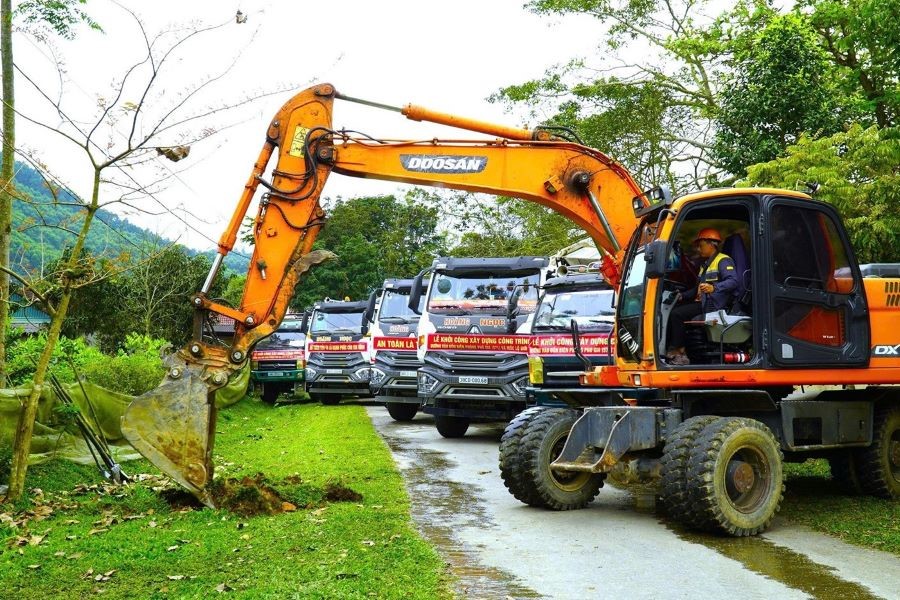 Hà Tĩnh: Đầu tư 220 tỷ đồng mở rộng đường vào Đồn Biên phòng Phú Gia và mốc Quốc giới 509