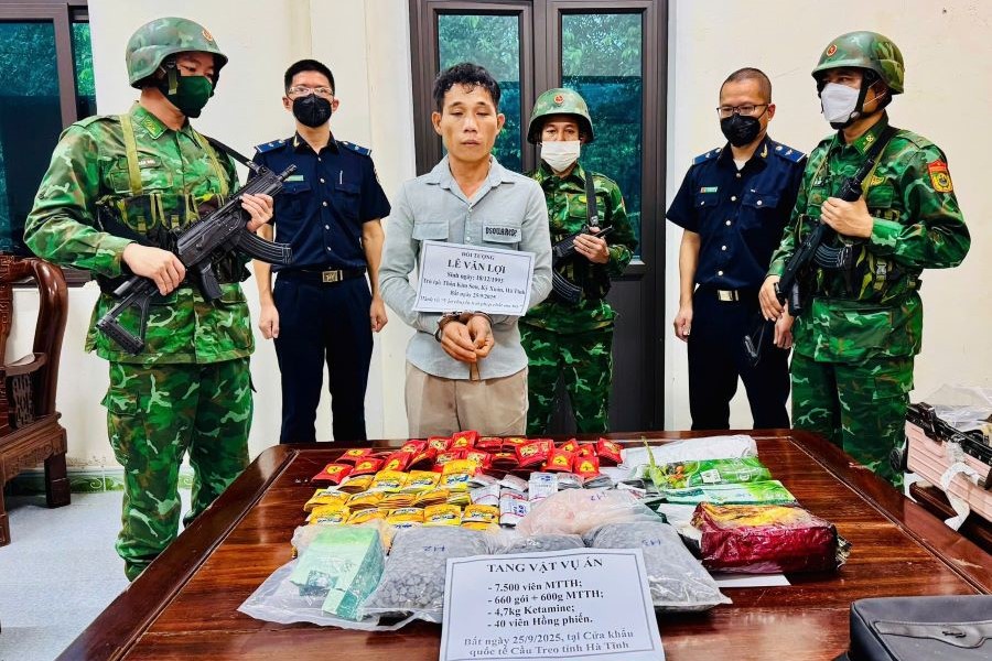 Hà Tĩnh: Lĩnh án chung thân vì tàng trữ, vận chuyển 14 kg ma túy qua biên giới