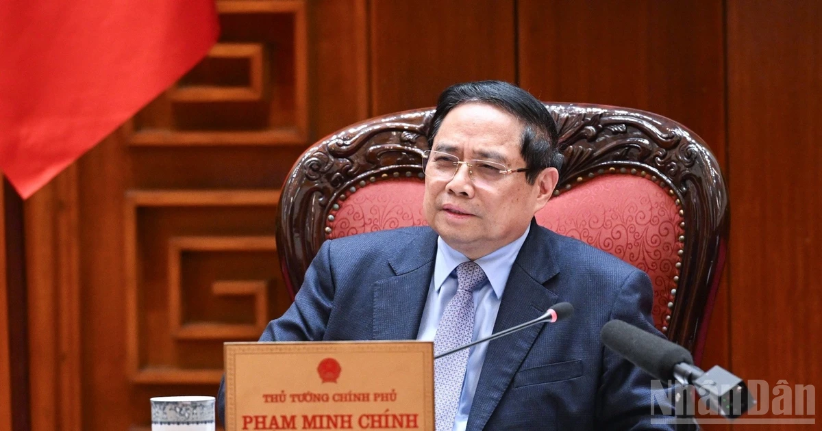 Chủ động đáp ứng đủ nhu cầu xăng dầu cho sản xuất, kinh doanh và tiêu dùng