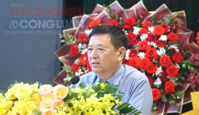 Ông Nguyễn Đăng Sinh, Chủ tịch Hiệp hội Chống hàng giả và Bảo vệ thương hiệu Việt Nam phát biểu. Ông Nguyễn Đăng Sinh, Chủ tịch Hiệp hội Chống hàng giả và Bảo vệ thương hiệu Việt Nam phát biểu.