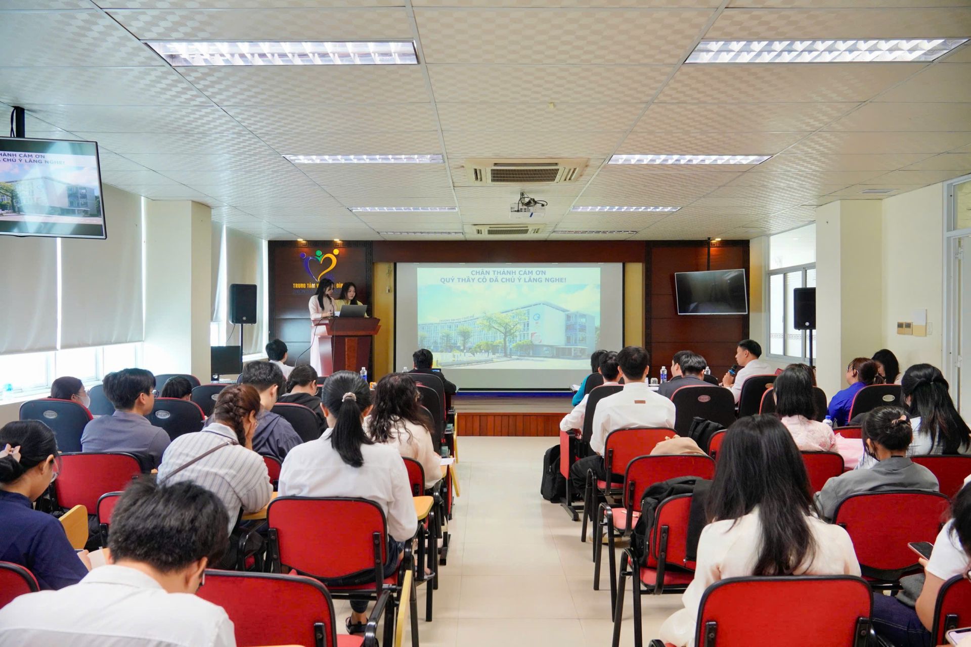 các đề tài nghiên cứu được báo cáo các đề tài nghiên cứu được báo cáo