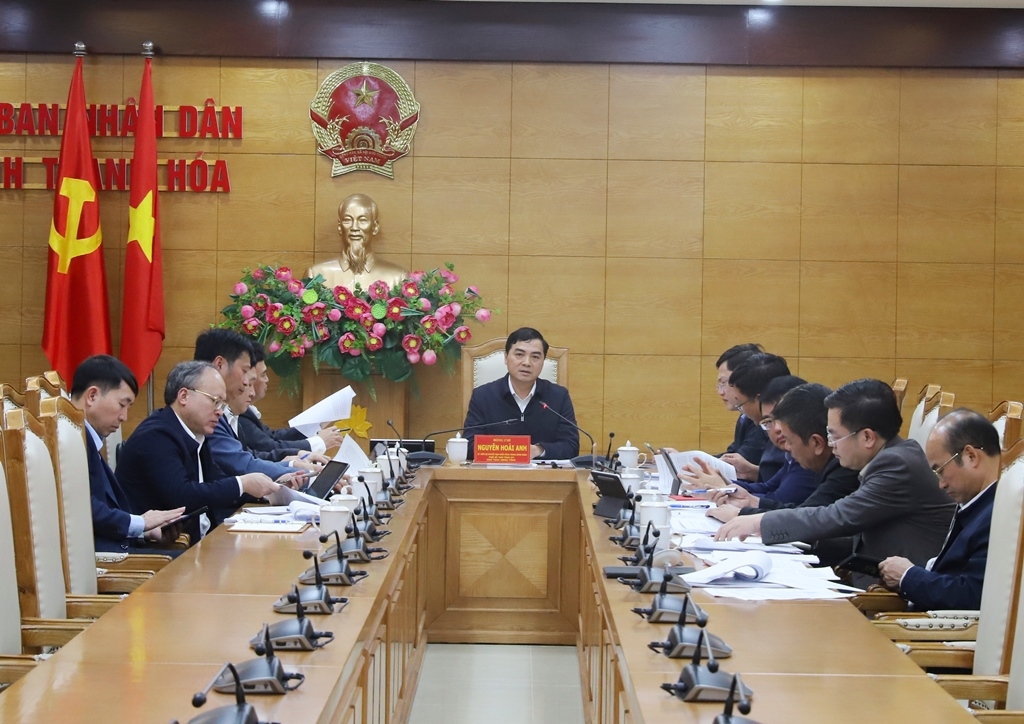 hội nghị nghe b&aacute;o c&aacute;o t&igrave;nh h&igrave;nh triển khai dự &aacute;n Nh&agrave; m&aacute;y nhiệt điện LNG Nghi Sơn