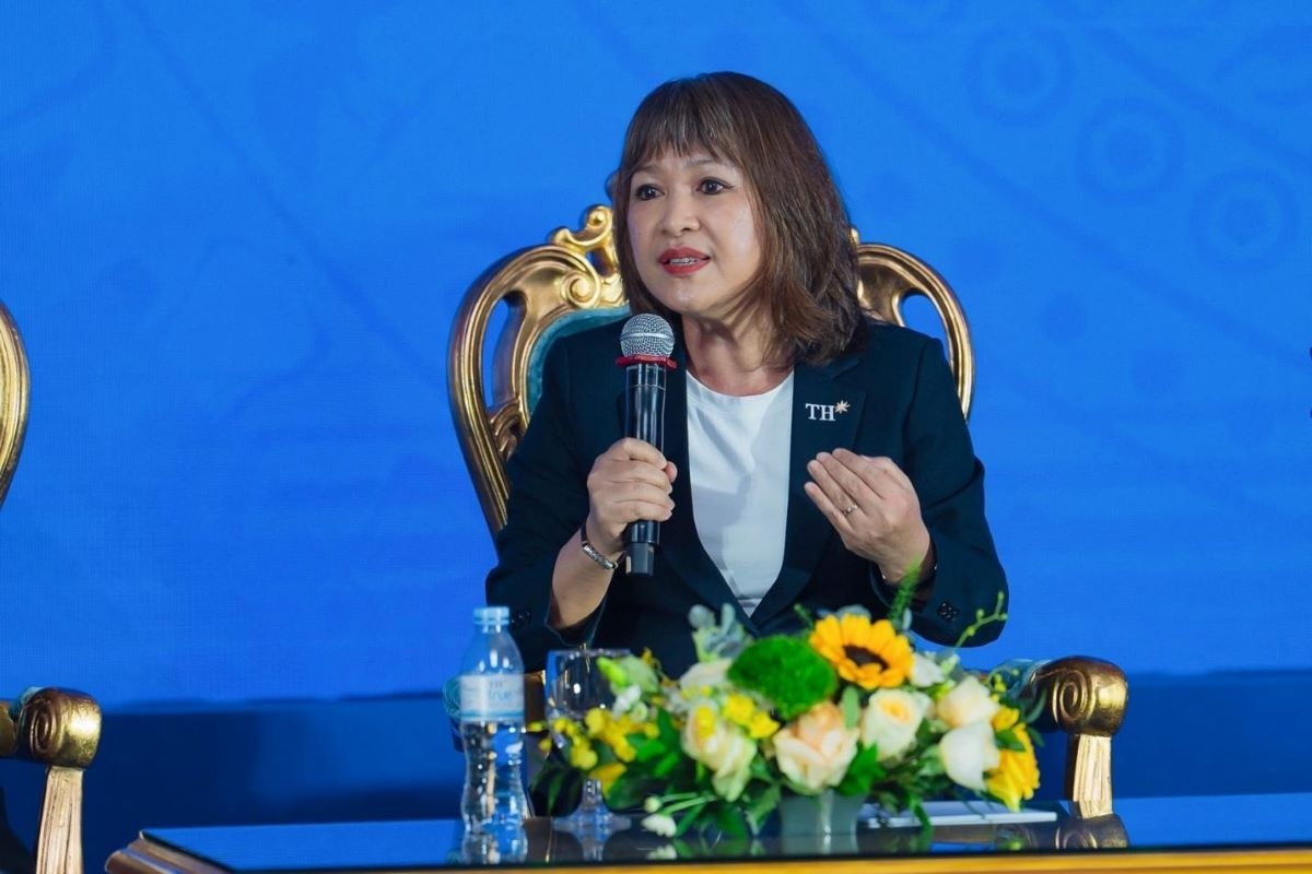 Bà Trần Thị Quyên – Giám đốc Nhân sự Tập đoàn TH nhấn mạnh việc khảo sát chỉ số hạnh phúc là dữ liệu quan trọng để làm giàu hơn trải nghiệm của nhân viên Bà Trần Thị Quyên – Giám đốc Nhân sự Tập đoàn TH nhấn mạnh việc khảo sát chỉ số hạnh phúc là dữ liệu quan trọng để làm giàu hơn trải nghiệm của nhân viên