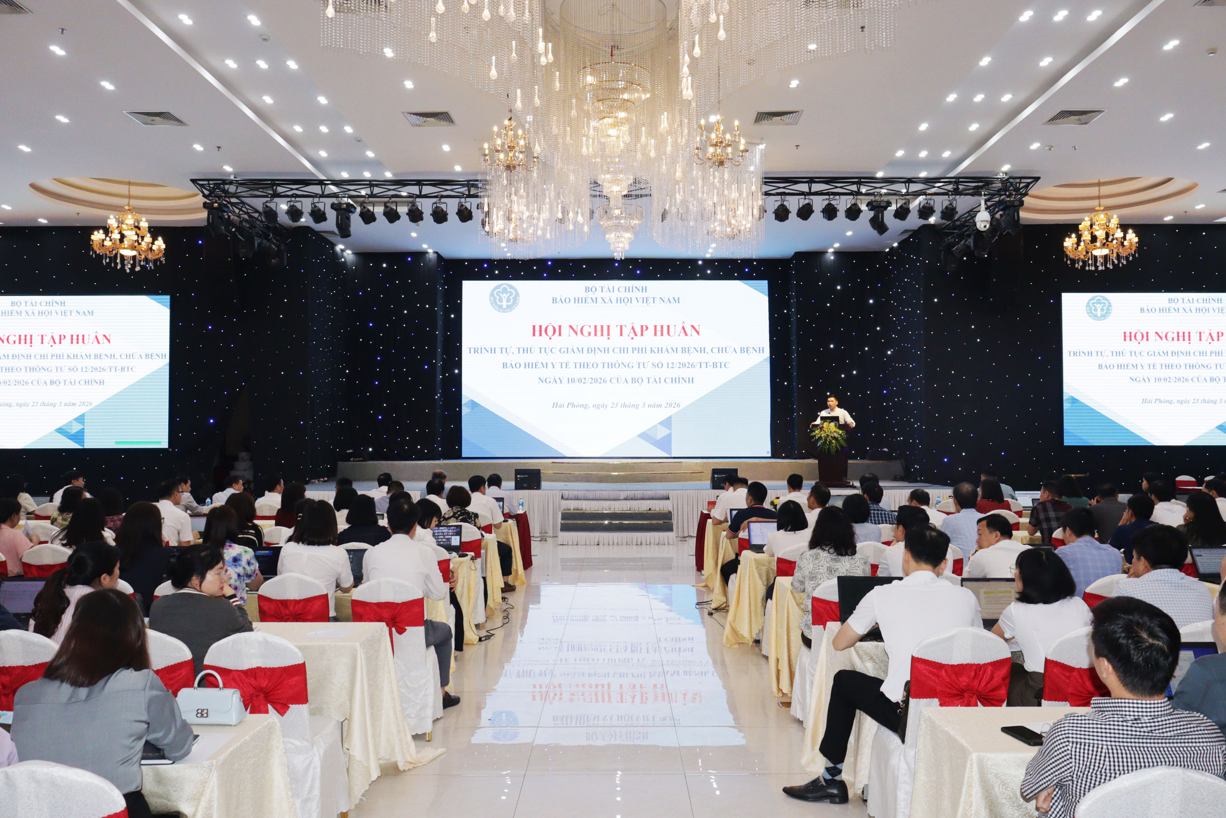 Quang cảnh Hội nghị.