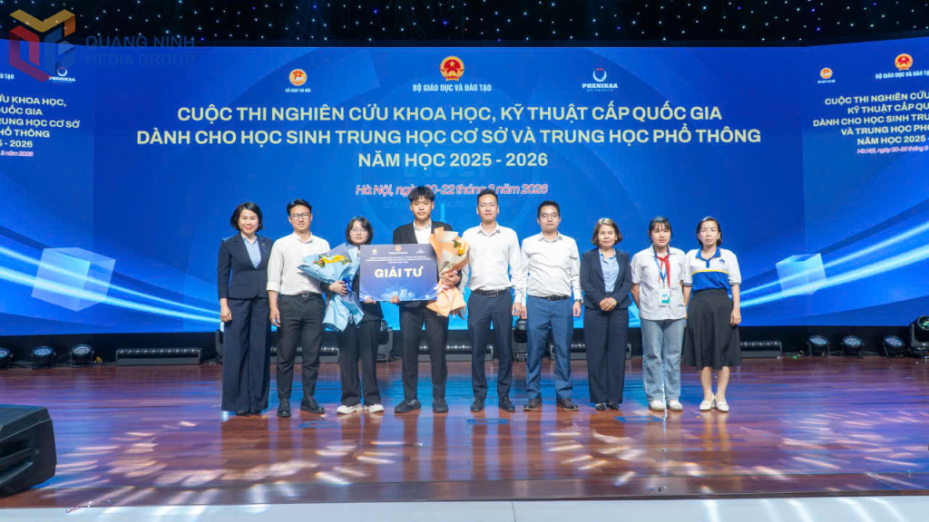 Đ&acirc;y l&agrave; lần đầu ti&ecirc;n Trường TH, THCS v&agrave; THPT Thực h&agrave;nh Sư phạm tham gia cuộc thi v&agrave; đ&atilde; đoạt giải Tư c&oacute; &yacute; nghĩa mở đầu kh&iacute;ch lệ rất lớn cho cấp THPT mới được th&agrave;nh lập.