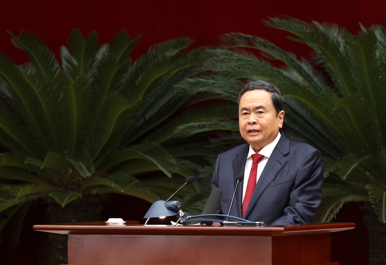 Đồng chí Trần Thanh Mẫn, Ủy viên Bộ Chính trị, Chủ tịch Quốc hội điều hành phiên khai mạc - Ảnh VGP/Đức Tuân Đồng chí Trần Thanh Mẫn, Ủy viên Bộ Chính trị, Chủ tịch Quốc hội điều hành phiên khai mạc - Ảnh VGP/Đức Tuân