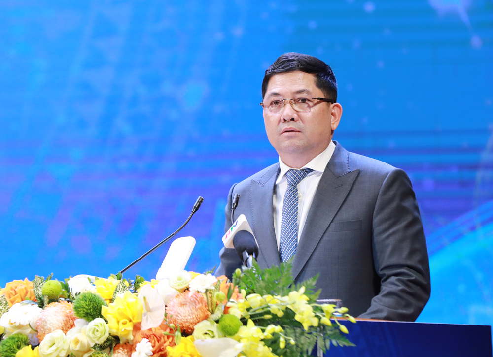 Đồng chí Nguyễn Hồng Thái, Ủy viên Trung ương Đảng, Bí thư Tỉnh ủy phát biểu tại buổi lễ. Đồng chí Nguyễn Hồng Thái, Ủy viên Trung ương Đảng, Bí thư Tỉnh ủy phát biểu tại buổi lễ.