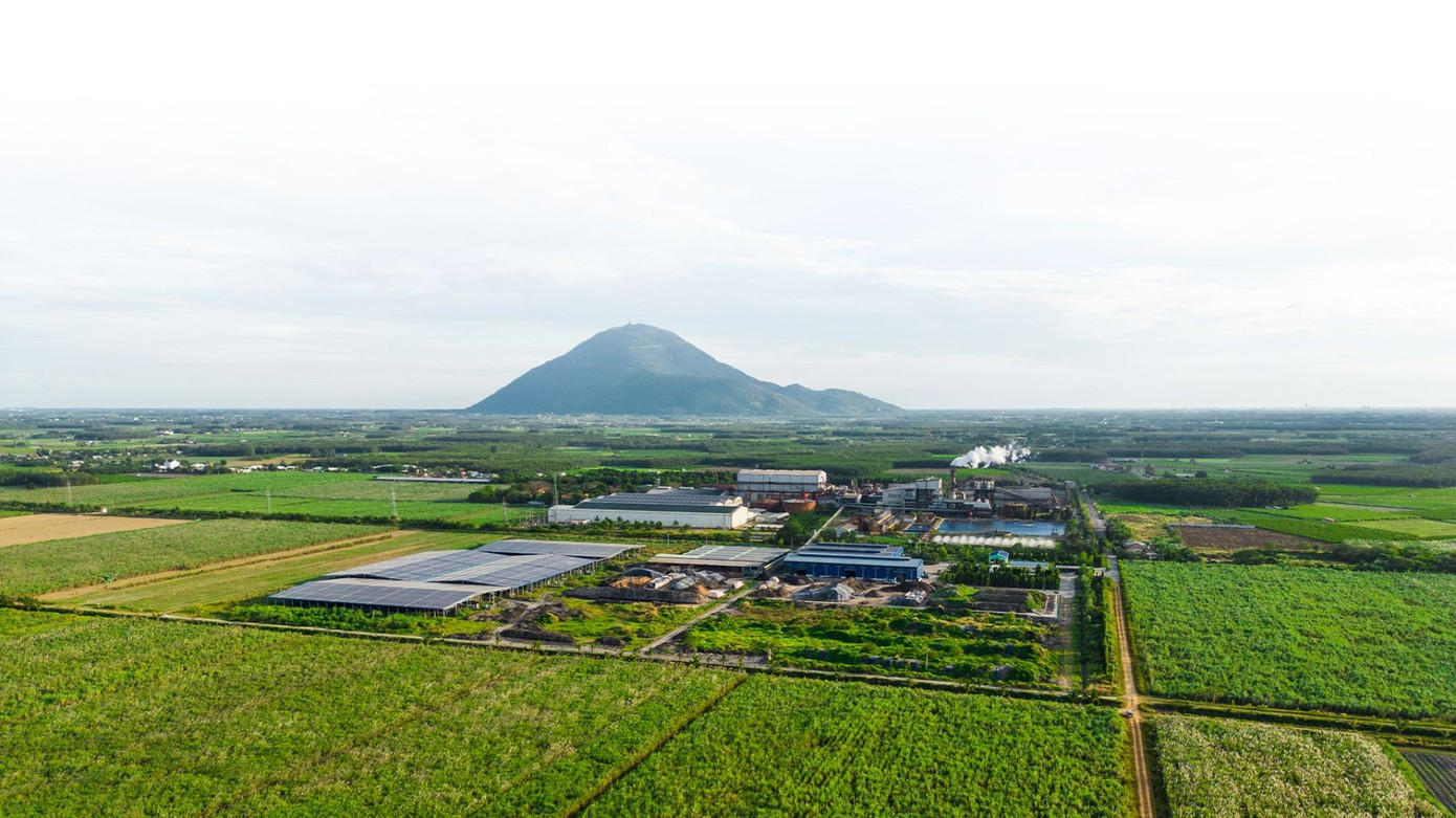 Thành viên chủ chốt của Tập đoàn TTC đăng ký bán ra hơn 43 triệu cổ phiếu SBT