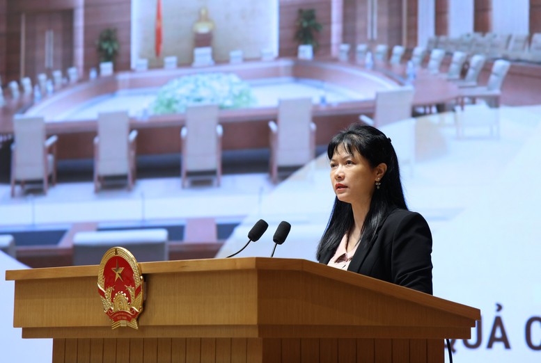 Đồng ch&iacute; Tạ Thị Y&ecirc;n, Ph&oacute; Chủ nhiệm Ủy ban C&ocirc;ng t&aacute;c đại biểu, Ph&oacute; Ch&aacute;nh Văn ph&ograve;ng thường trực Hội đồng bầu cử Quốc gia trao đổi tại hội nghị - Ảnh: VGP/Gia Huy