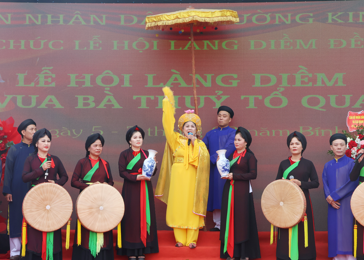 M&agrave;n t&aacute;i hiện sự t&iacute;ch Vua B&agrave;