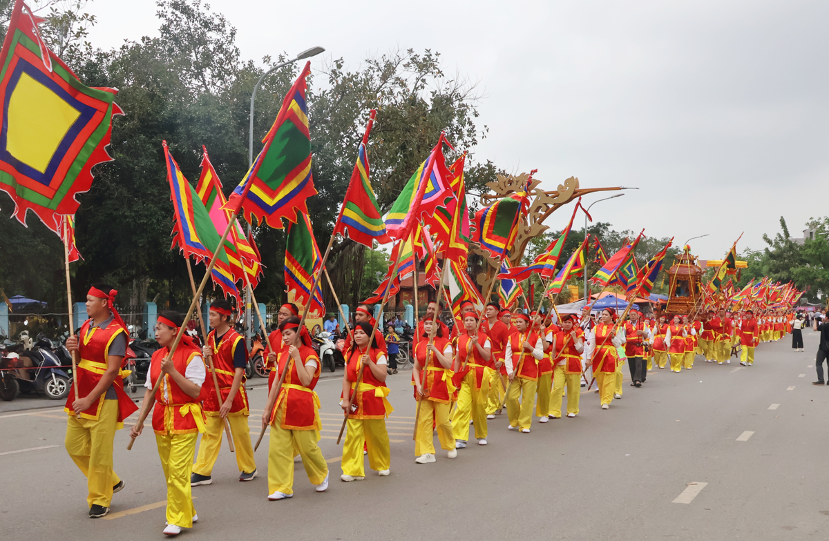 Khai mạc Lễ hội Đền Vua bà Thủy tổ Quan họ 2026