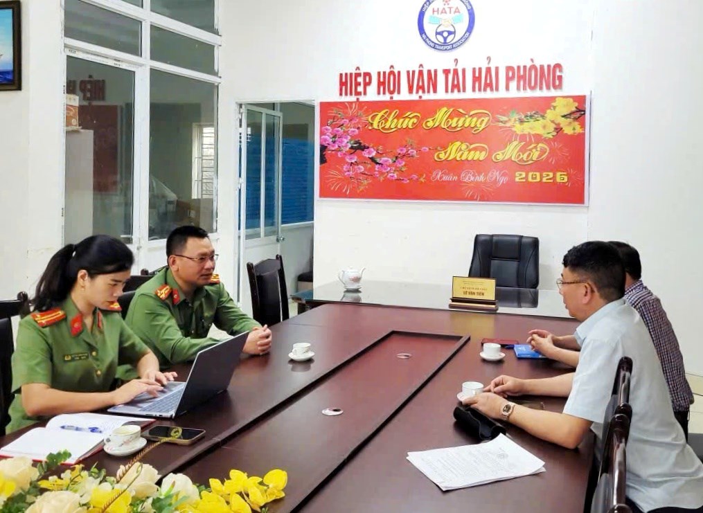 Hải Phòng đồng hành cùng doanh nghiệp vận tải theo tinh thần Nghị quyết 68